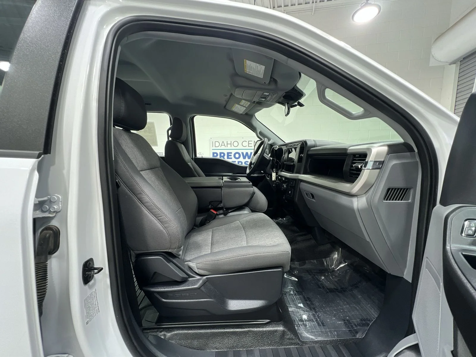 2024 Ford F-350 Super Duty XL - Photo 22