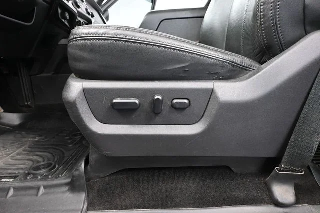 2014 Ford F-250 Super Duty Platinum - Photo 22
