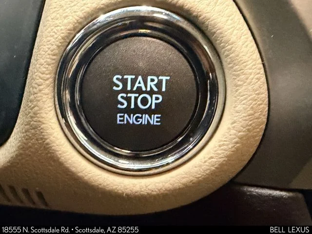 Used 2016 Silver Lexus 350 image 28