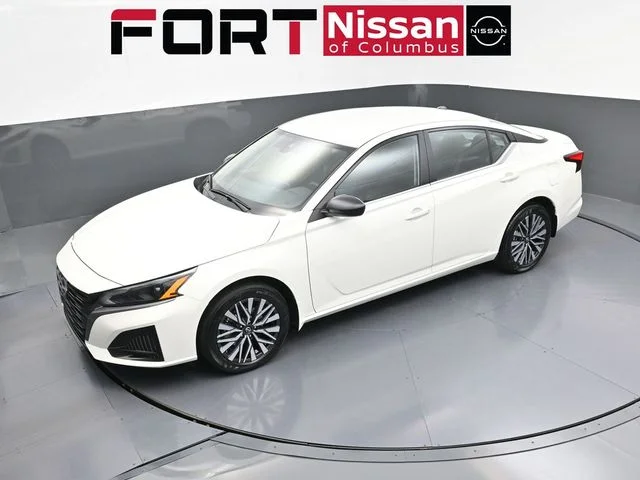 New 2026 Pearl White TriCoat Nissan SV image 42