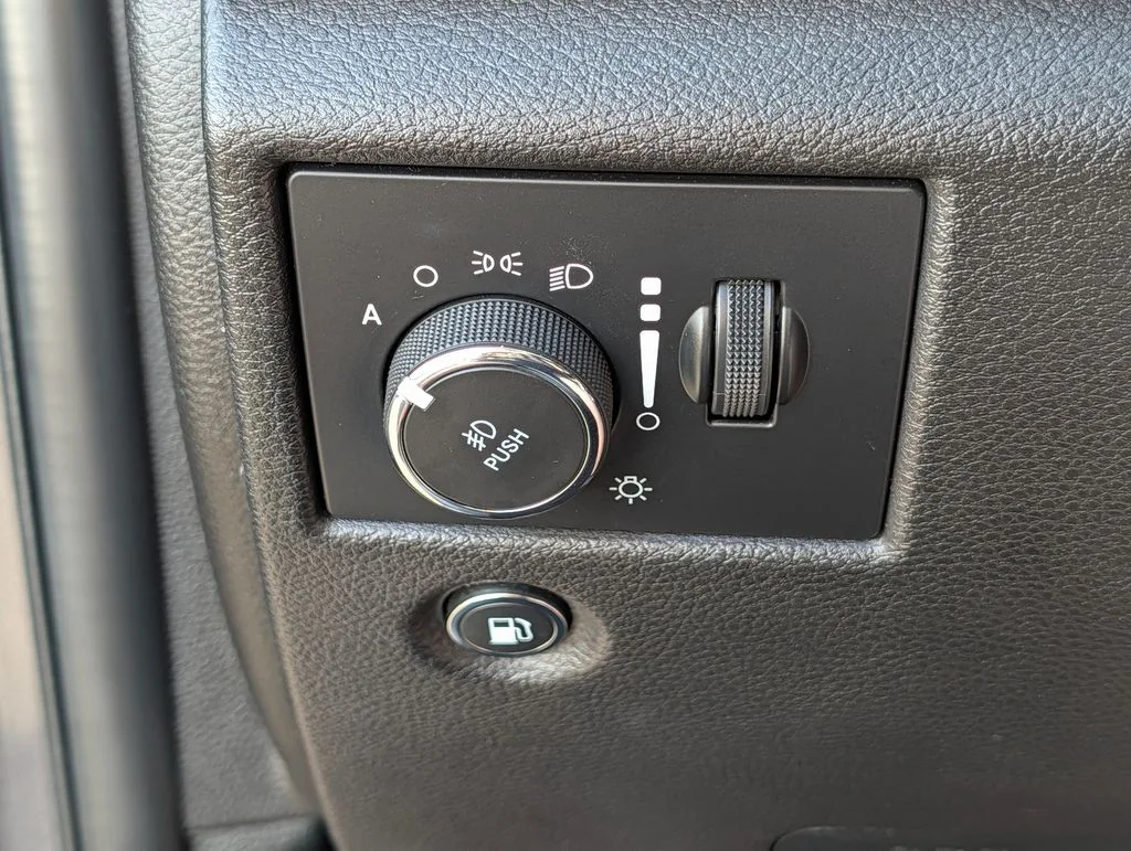 2018 Jeep Grand Cherokee Altitude - Photo 30