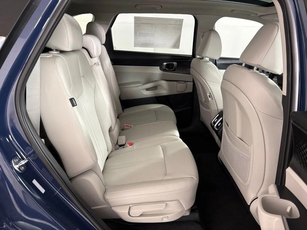 New 2026 Black Kia S image 43