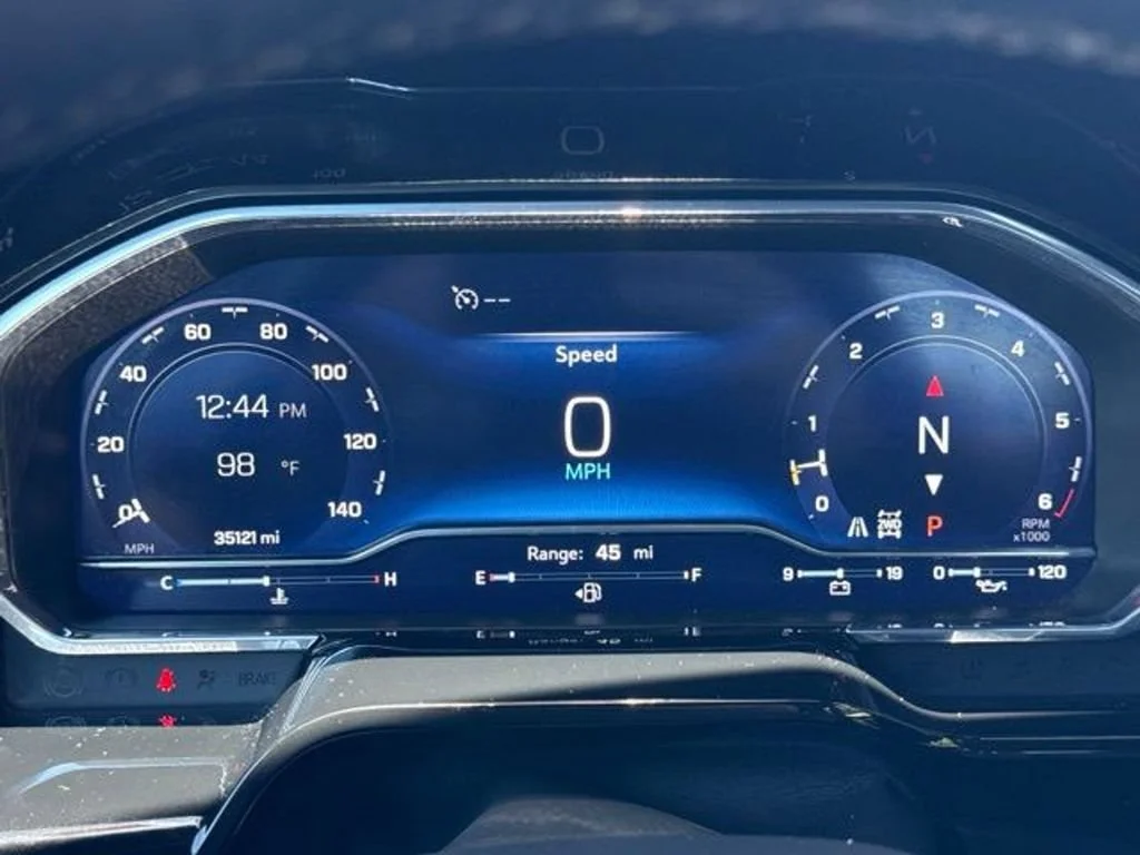 2025 Chevrolet Silverado 1500 ZR2 - Photo 21
