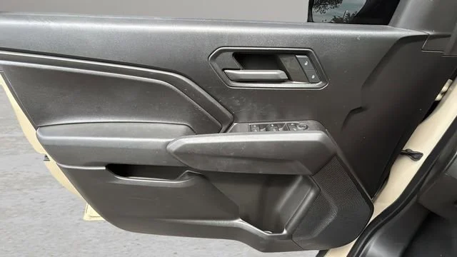 Used 2023 Sand Dune Metallic Chevrolet Trail Boss image 17