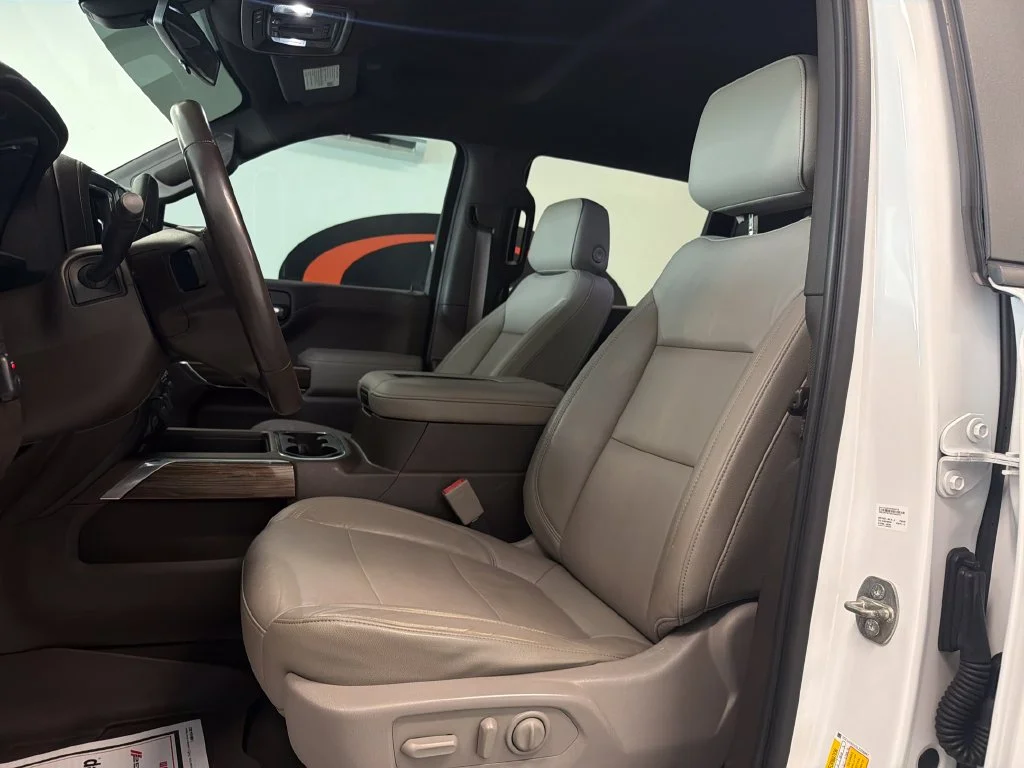 Used 2020 White Chevrolet RST image 13