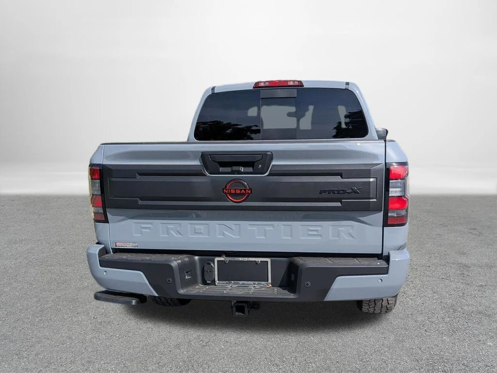 New 2026 Gray Nissan PRO-X image 4