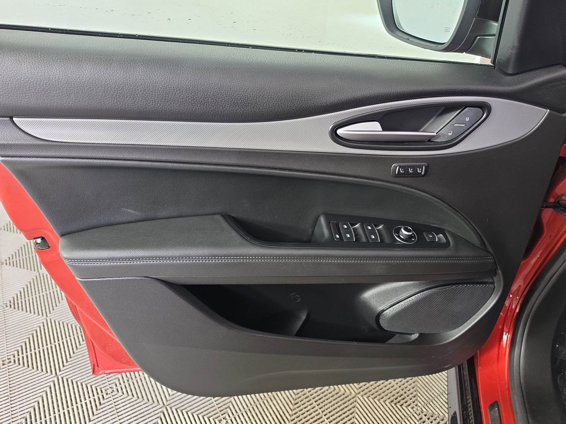 Used 2024 Red Alfa Romeo Veloce image 18