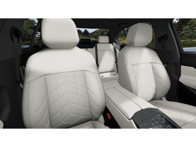 New 2027 Carbon Black Metallic BMW 550e image 11