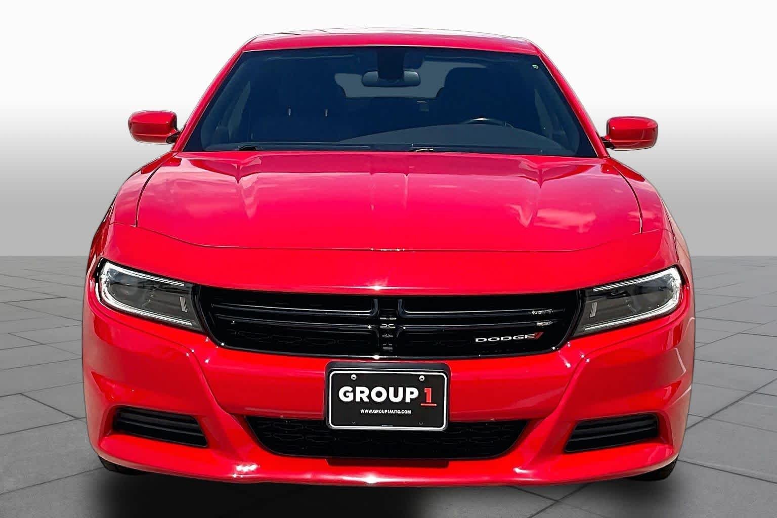 Pre-Owned 2022 Dodge Charger SXT