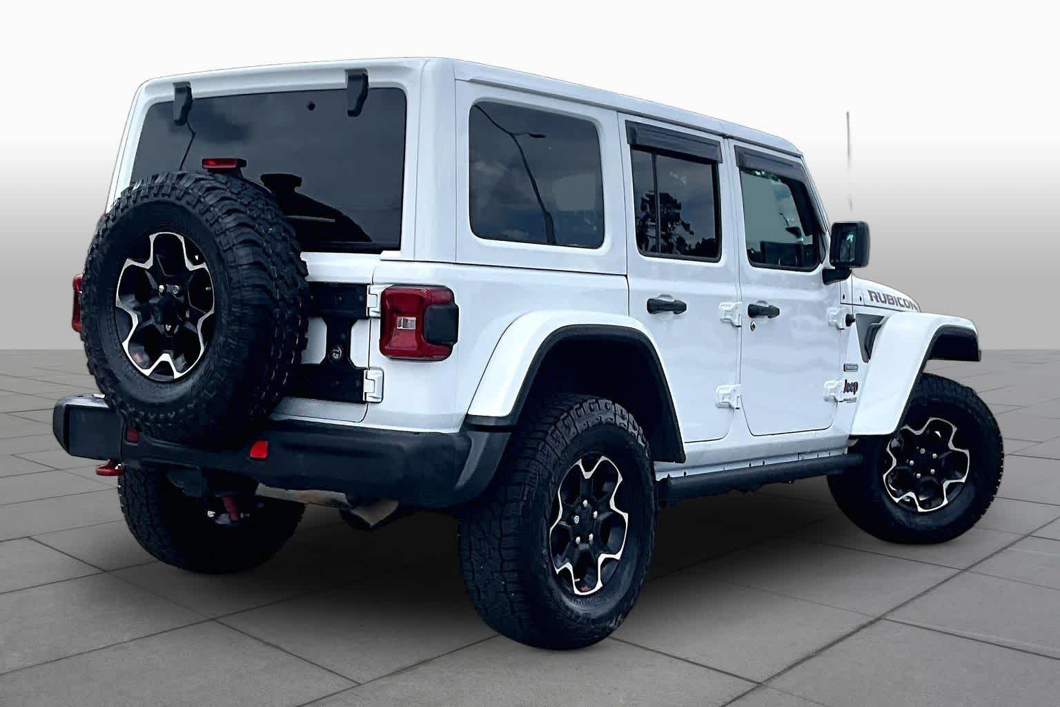 Used 2020 Bright White Clearcoat Jeep Rubicon image 13