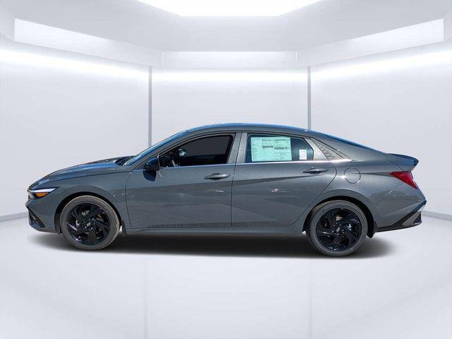 New 2026 Gray Hyundai SEL Sport Premium image 6
