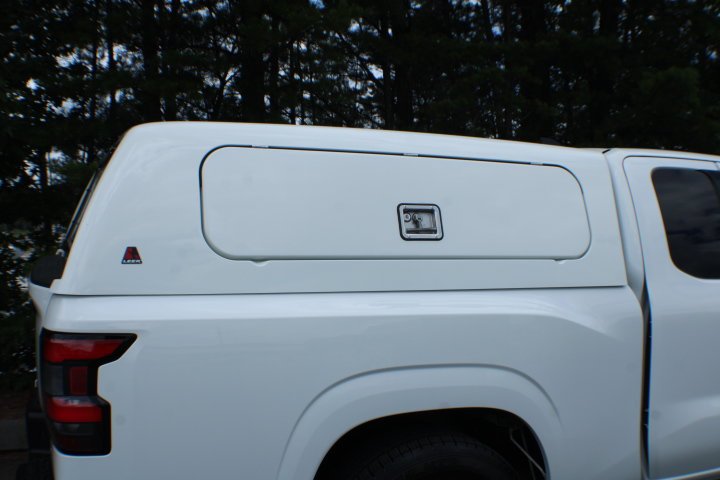 Used 2023 Glacier White Nissan SV image 2