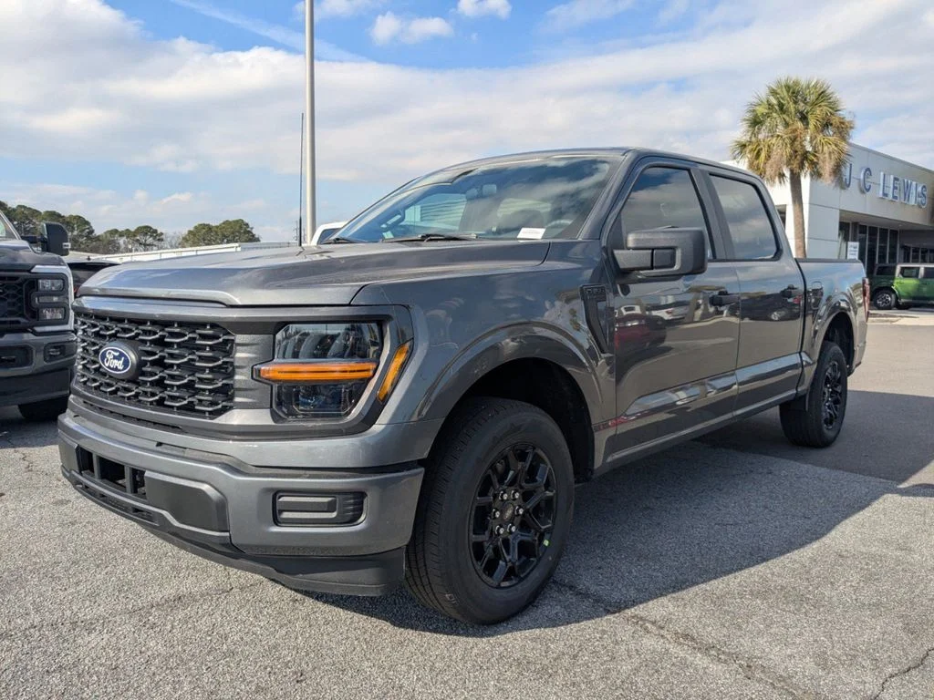 2026 Ford F-150 STX - Photo 8