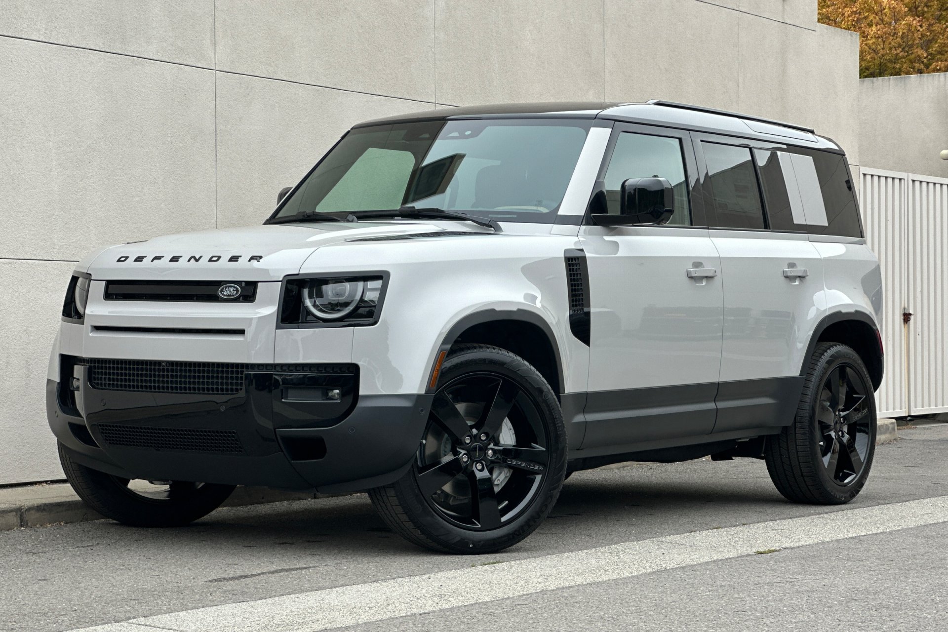 2026 Land Rover Defender
