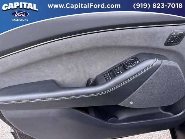 Used 2025 Black Ford GT image 20