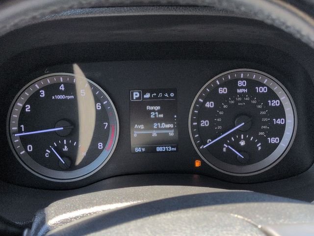 Used 2016 Beige Hyundai Limited image 13