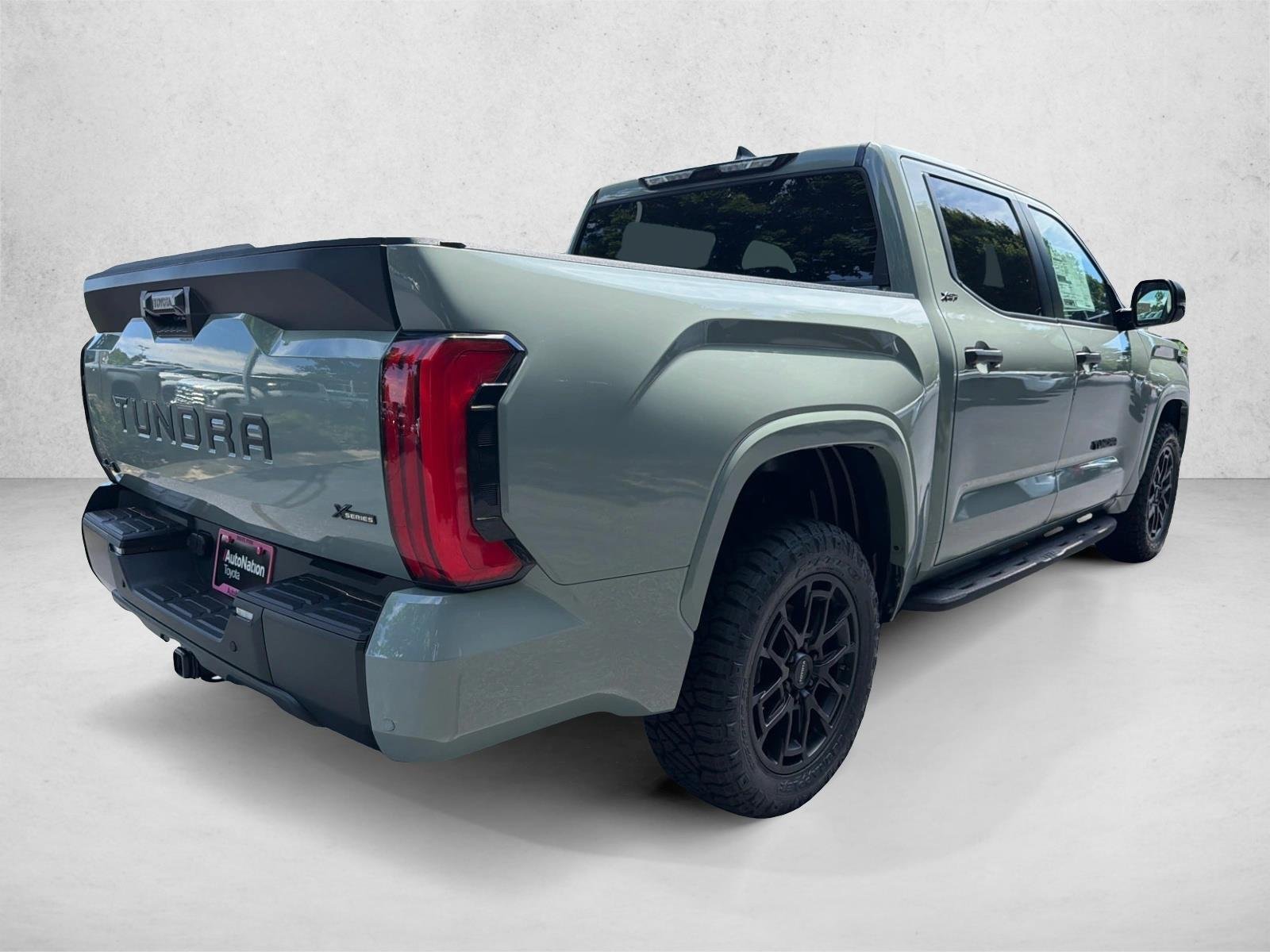 New 2026 Lunar Rock Toyota SR5 image 3