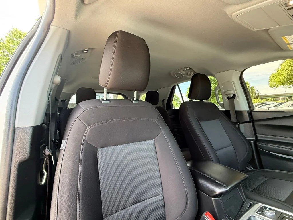 Used 2023 White Ford XLT image 30