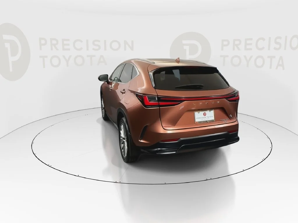 Used 2025 Copper Crest Lexus 350h Luxury image 16