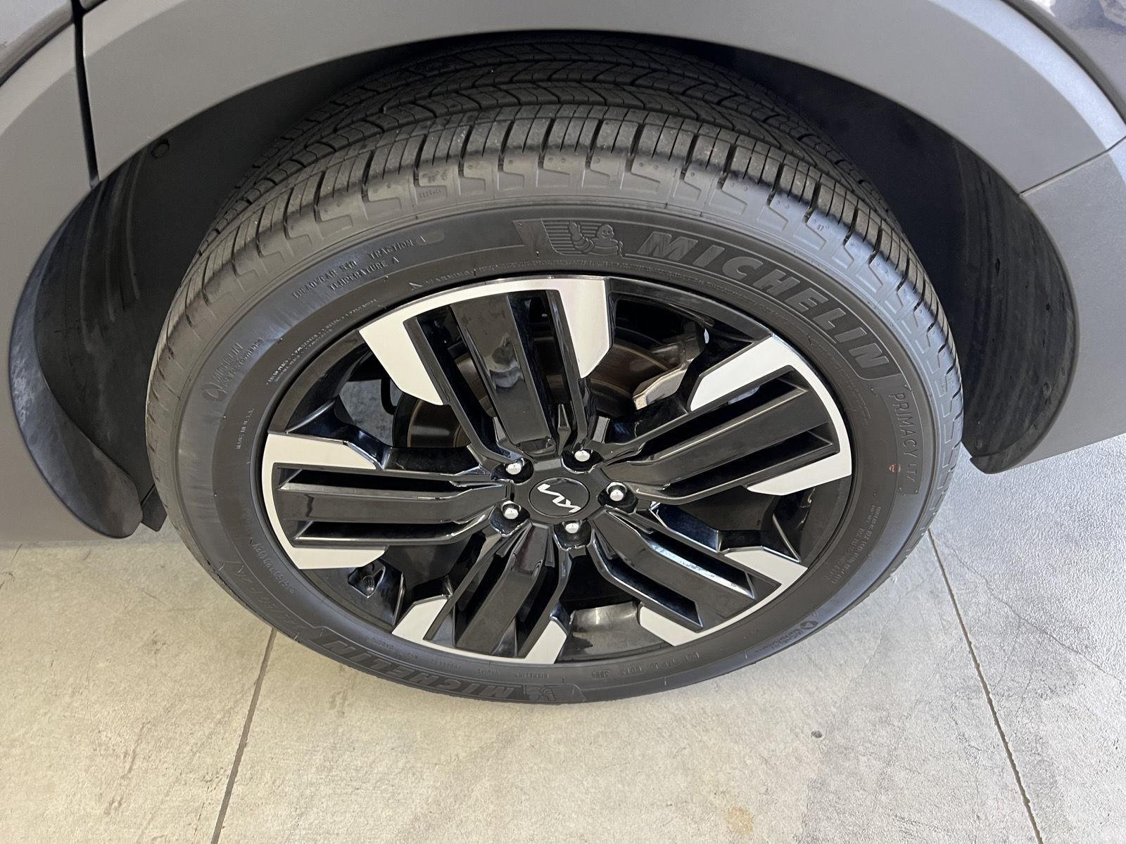 2025 Kia Telluride SX Prestige - Photo 18