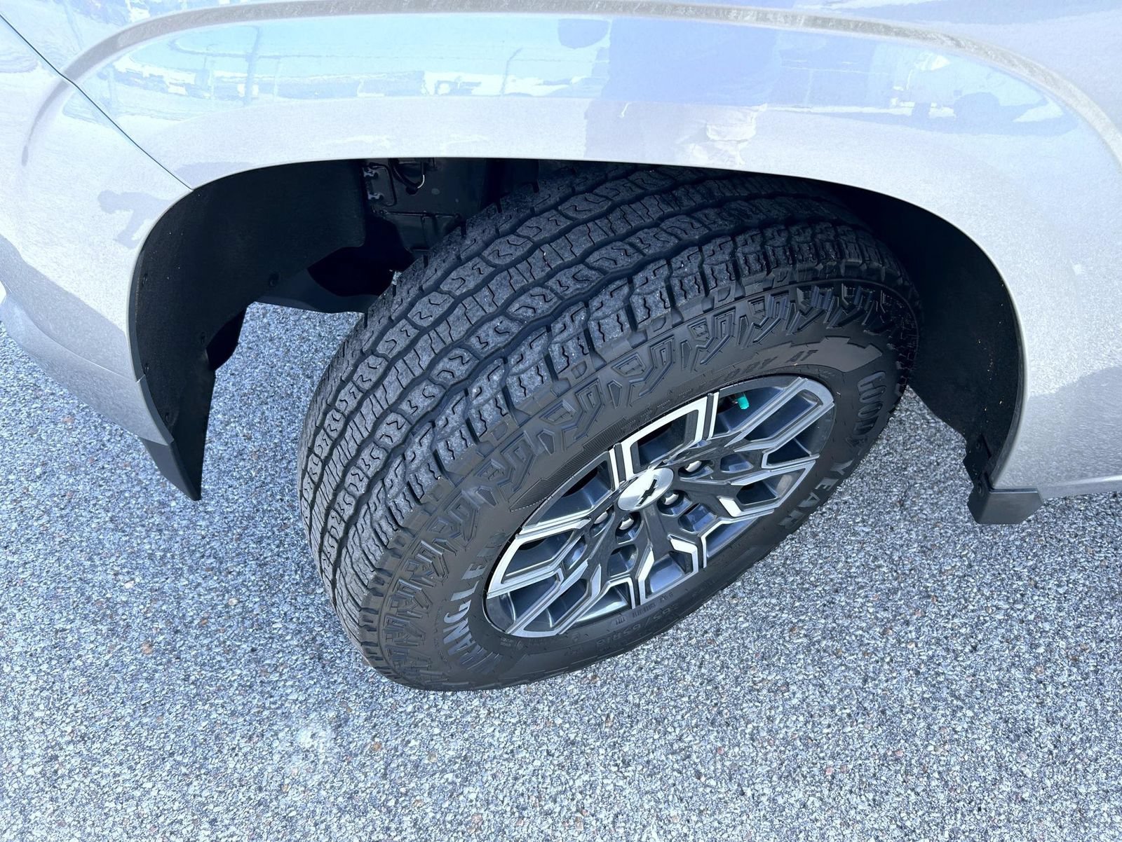 2024 Chevrolet Colorado Z71 - Photo 23
