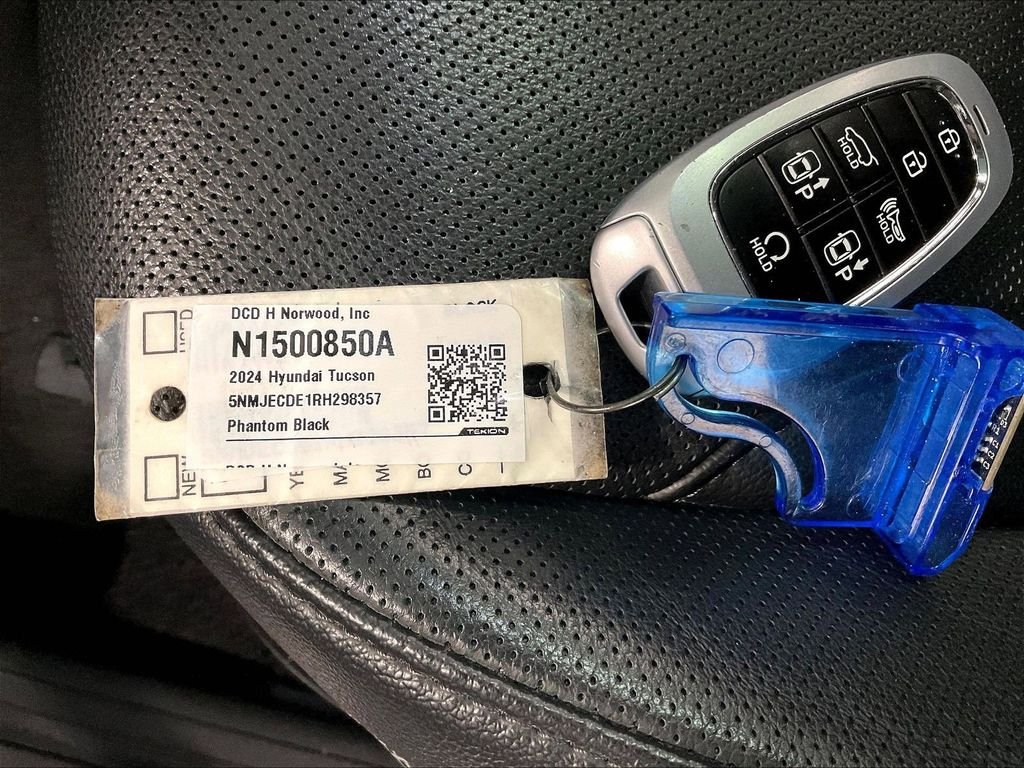 Certified Used 2024 Black Hyundai Limited image 32