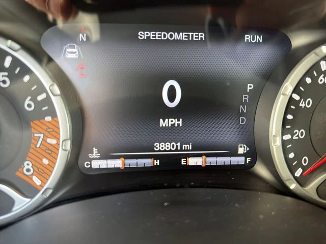 Used 2021 White Jeep Latitude image 17