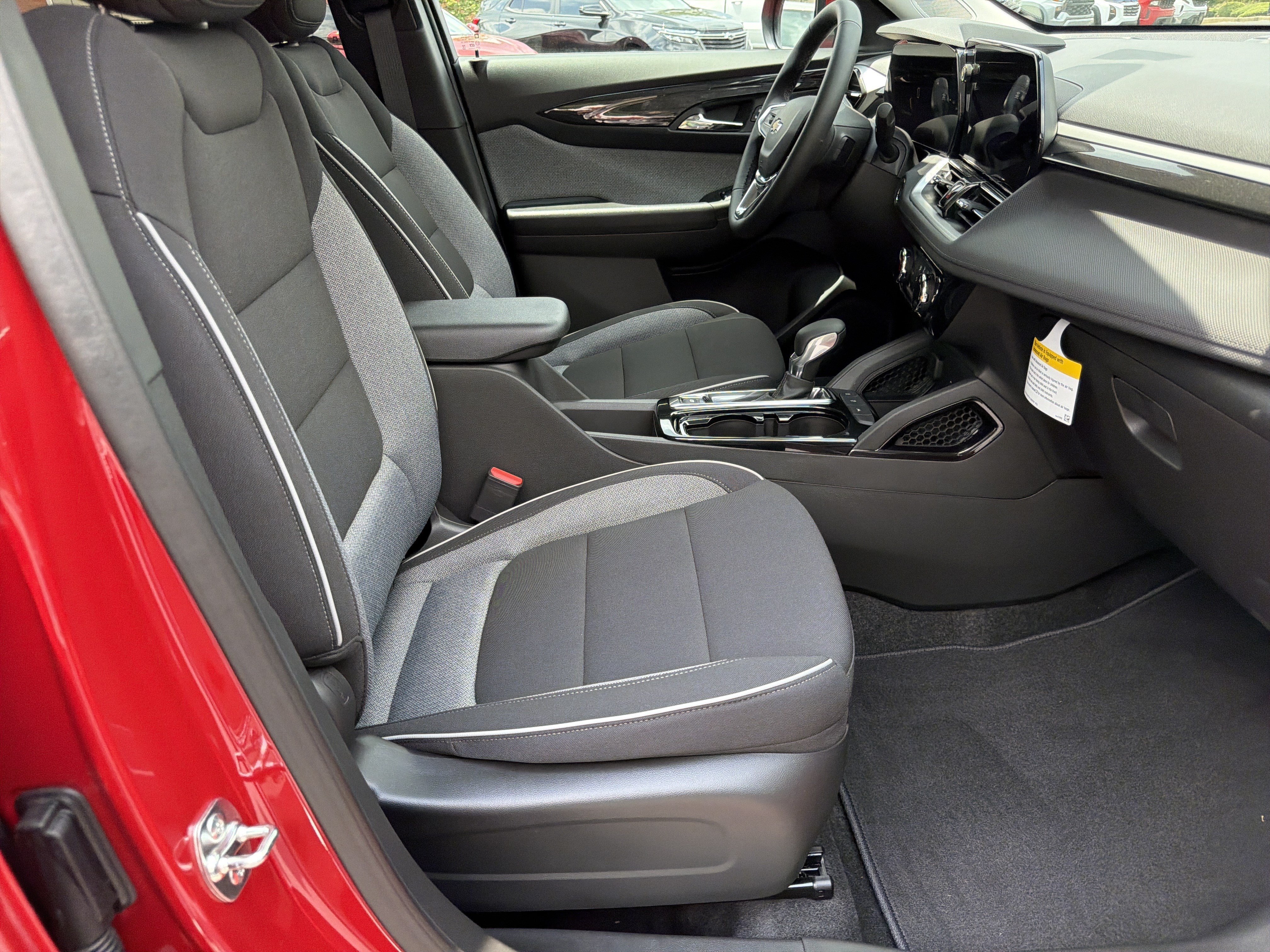 2026 Chevrolet Trailblazer LT - Photo 13