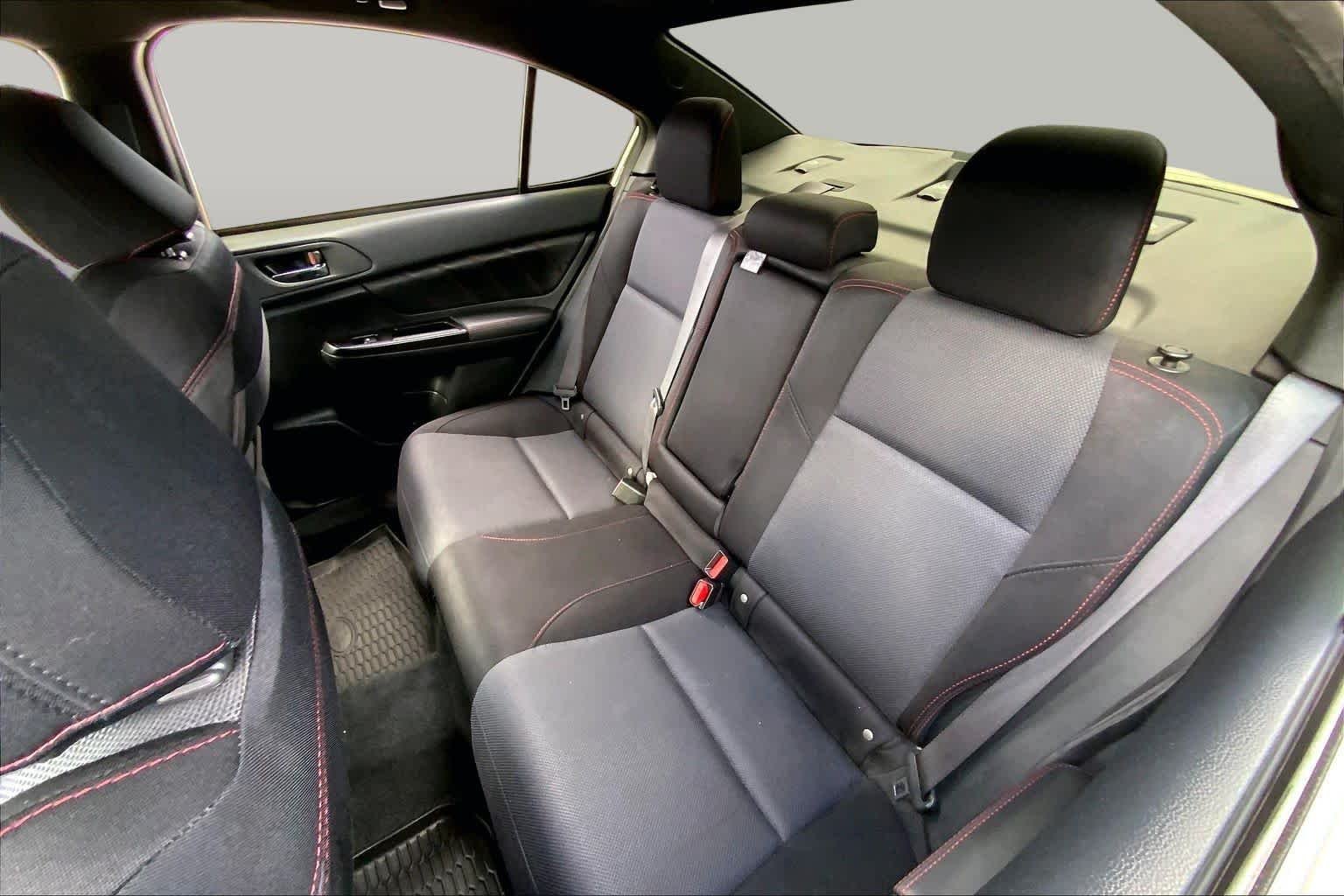 Used 2021 Crystal White Pearl Subaru  image 18