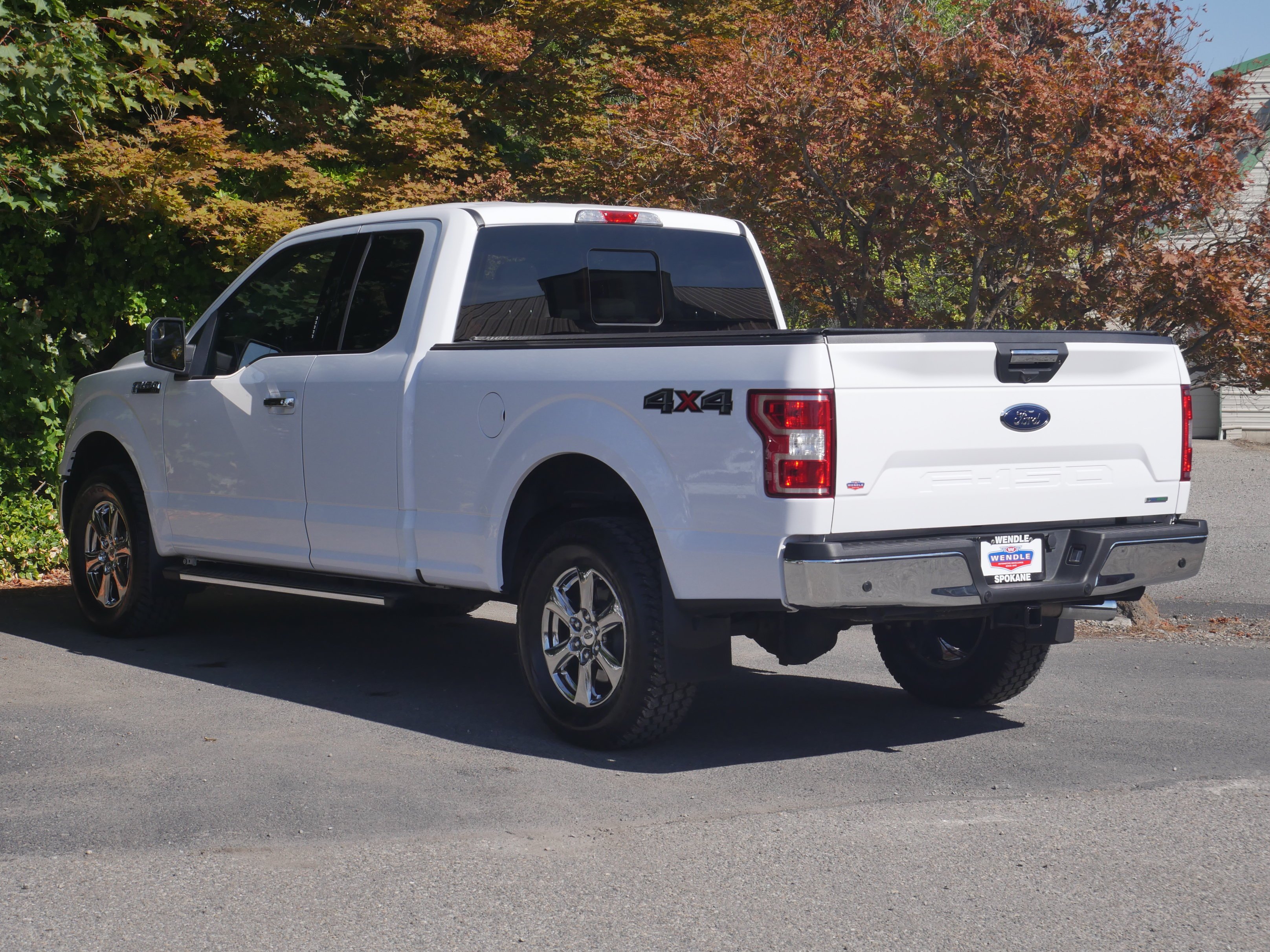 Used 2020 Oxford White Ford XLT image 19