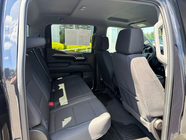 Used 2024 Gray Chevrolet LT image 27