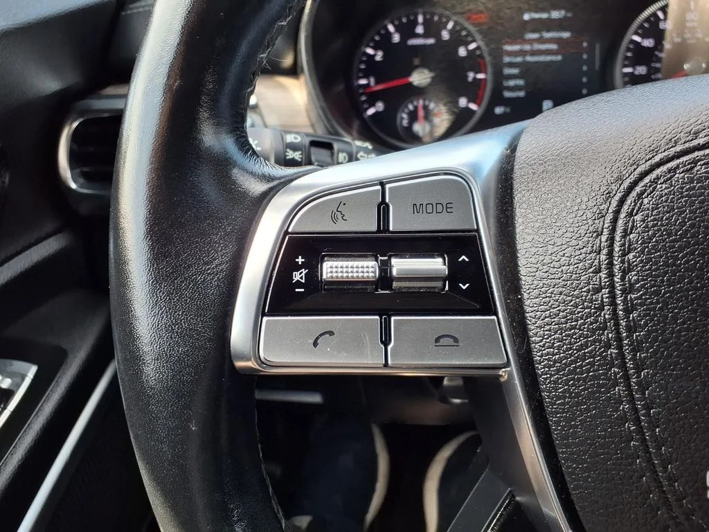 Used 2022 Gray Kia SX image 13