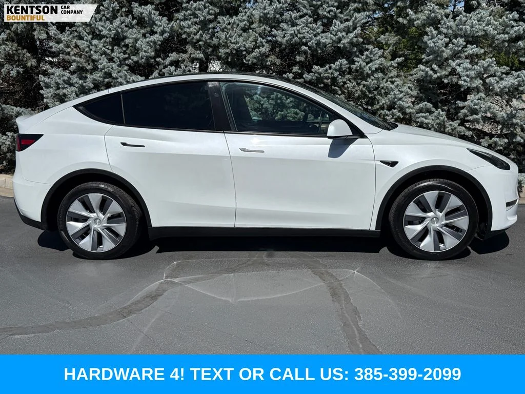 Used 2023 White Tesla Long Range image 10