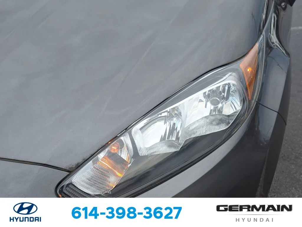 Used 2019 Gray Ford SE image 15