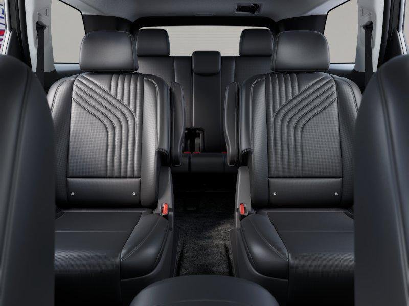 New 2027 Shimmering Silver Hyundai SEL Premium image 12