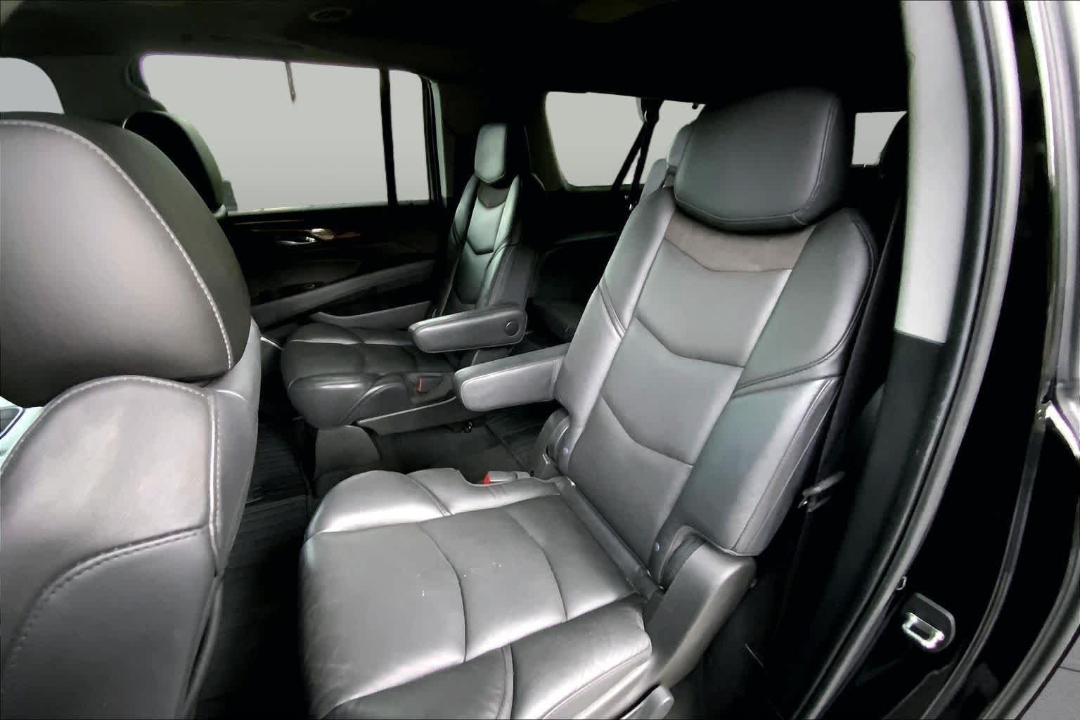 Used 2019 Black Raven Cadillac Premium Luxury image 21