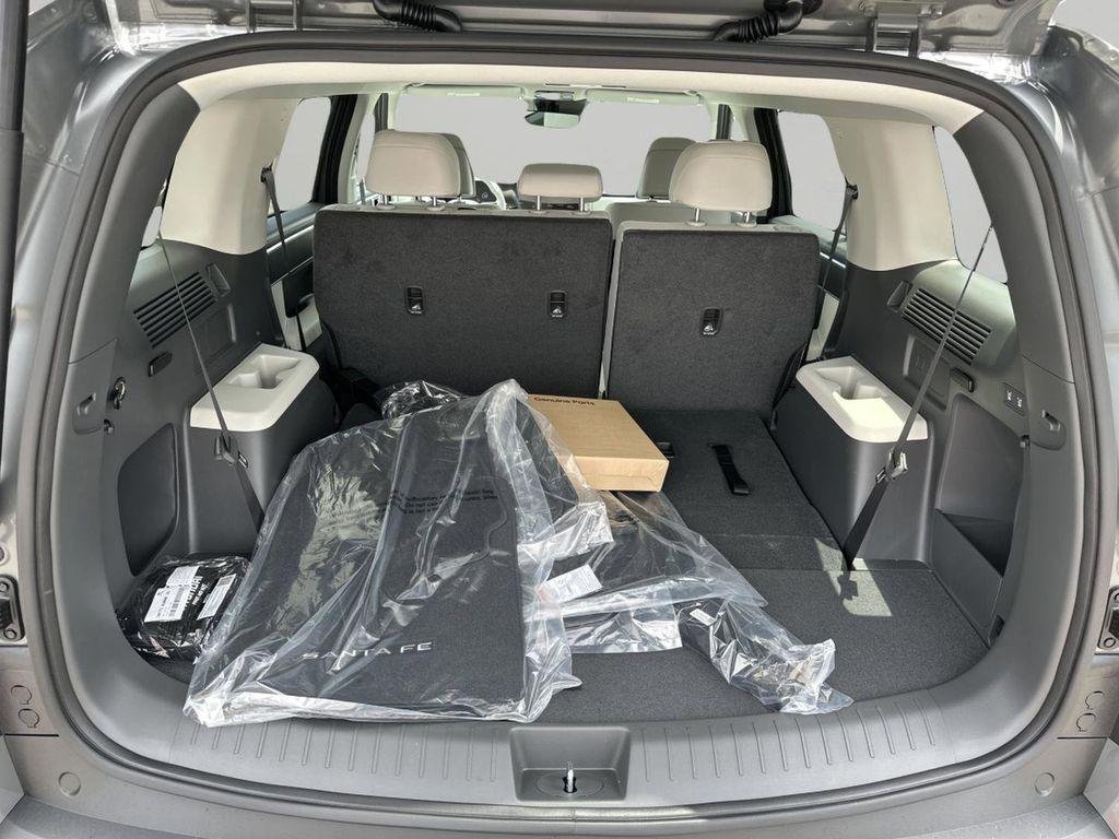 New 2026 Hampton Gray Hyundai SE FWD image 22