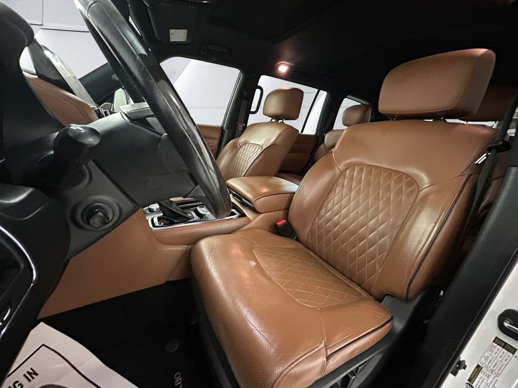 2023 INFINITI QX80 Sensory 4WD - Photo 8