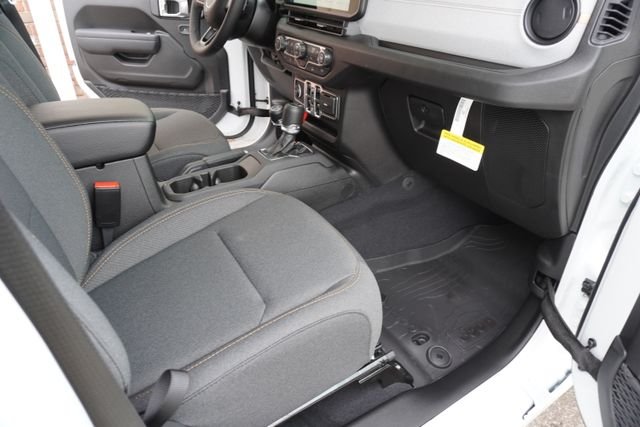 New 2026 Bright White Clearcoat Jeep Sport S image 47