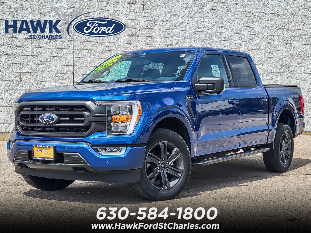 Certified Used 2023 Blue Metallic Ford XLT image 1