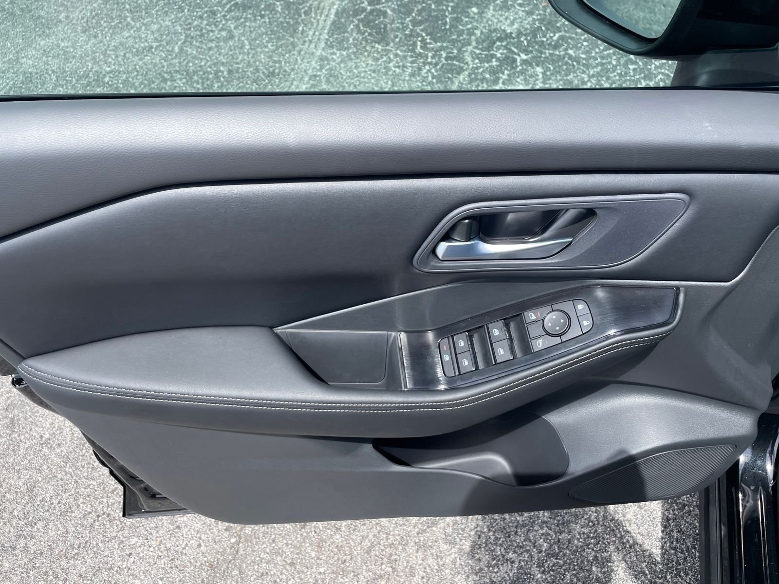 New 2026 Nissan Rogue SV 4D Sport Utility