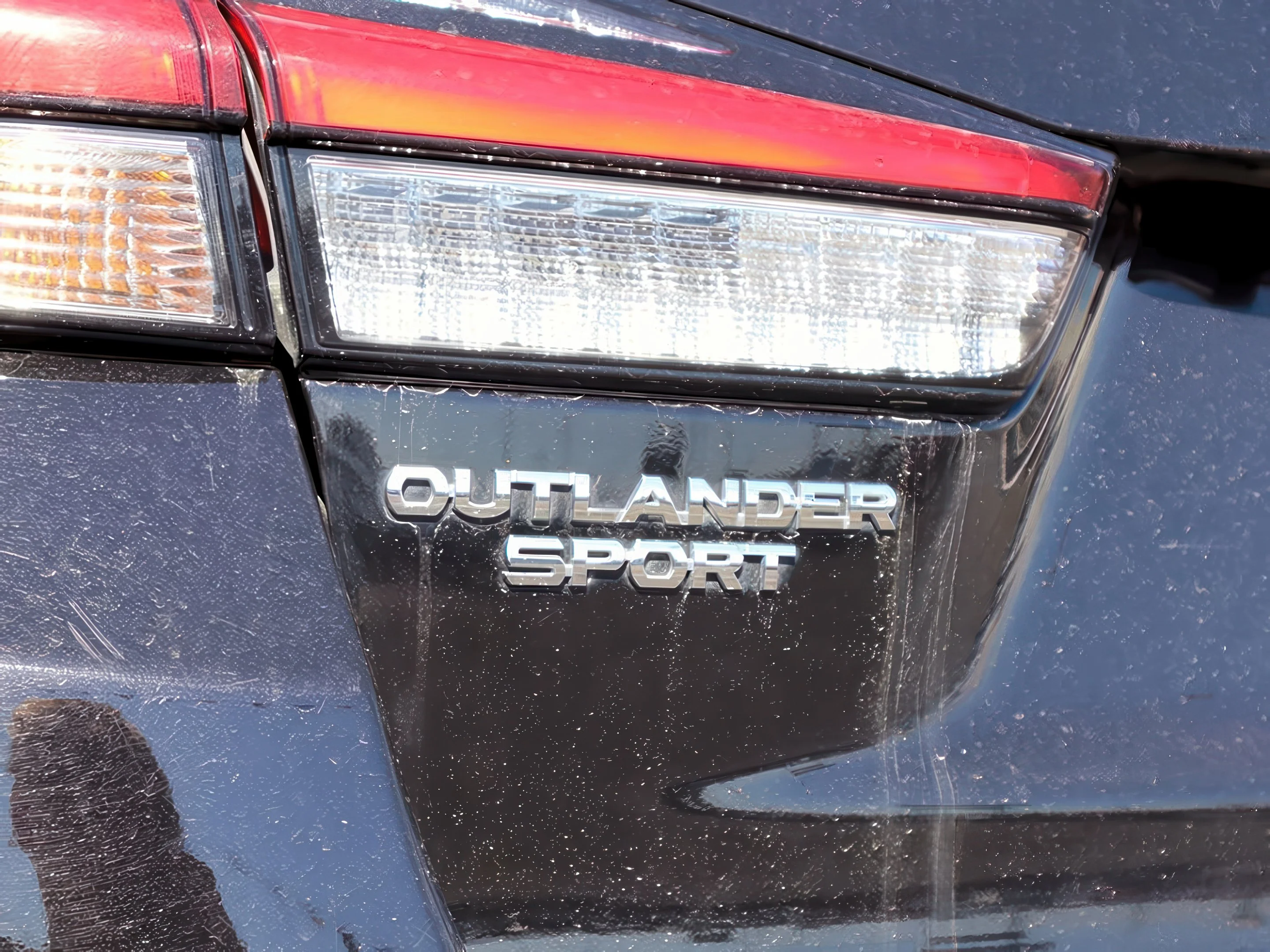2024 Mitsubishi Outlander Sport SE - Photo 28