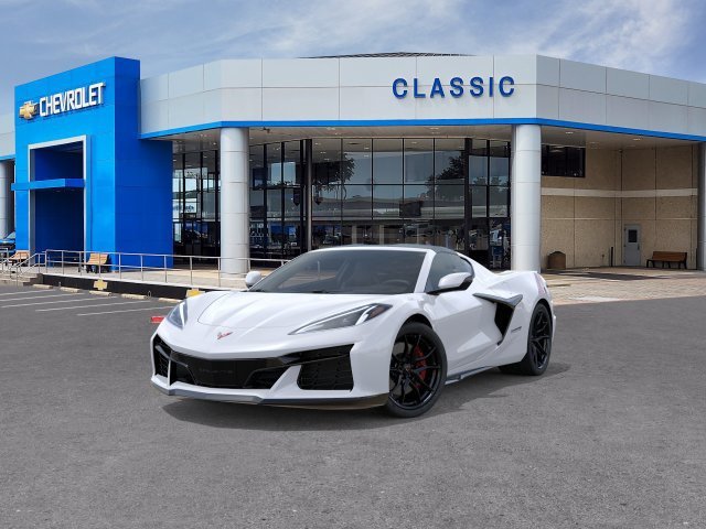 New 2027 Arctic White Chevrolet 2LT image 8
