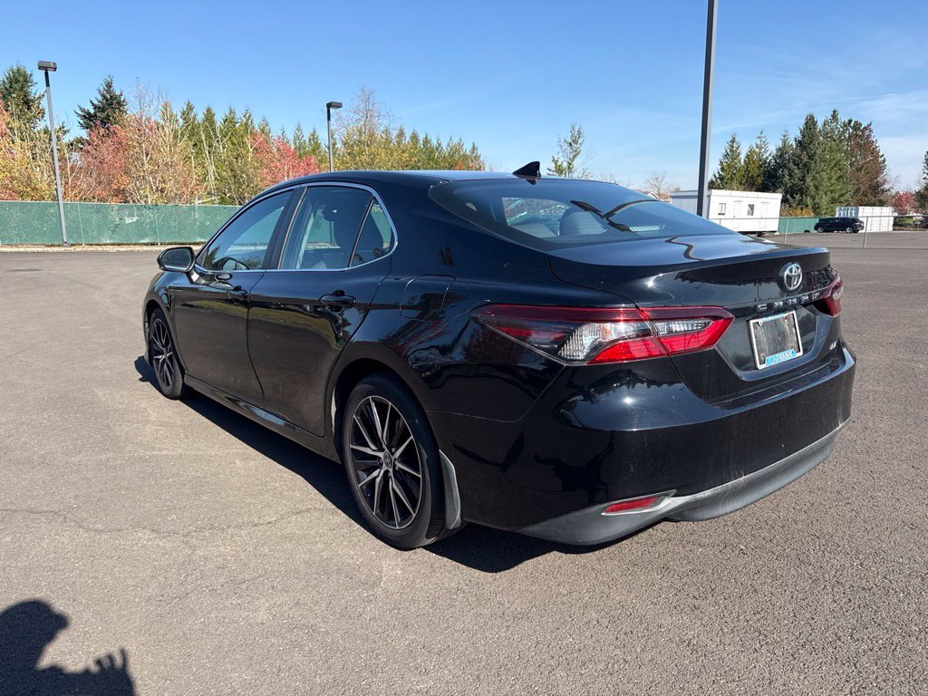 Used 2021 Midnight Black Metallic Toyota LE image 5