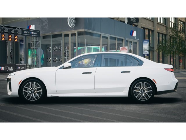 New 2026 Alpine White BMW 760i xDrive image 4