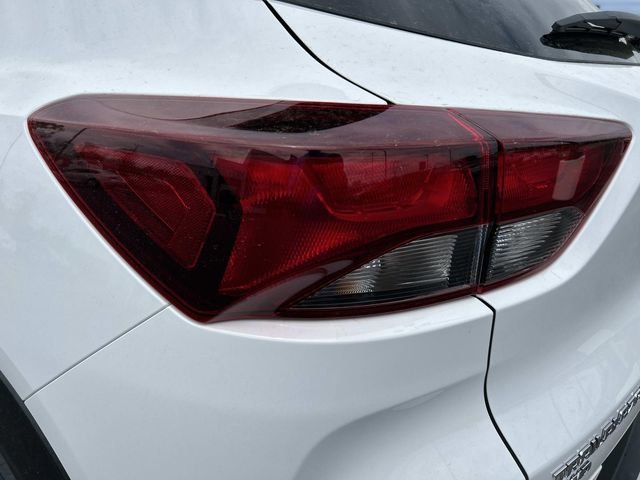 New 2026 Summit White Chevrolet LT image 11