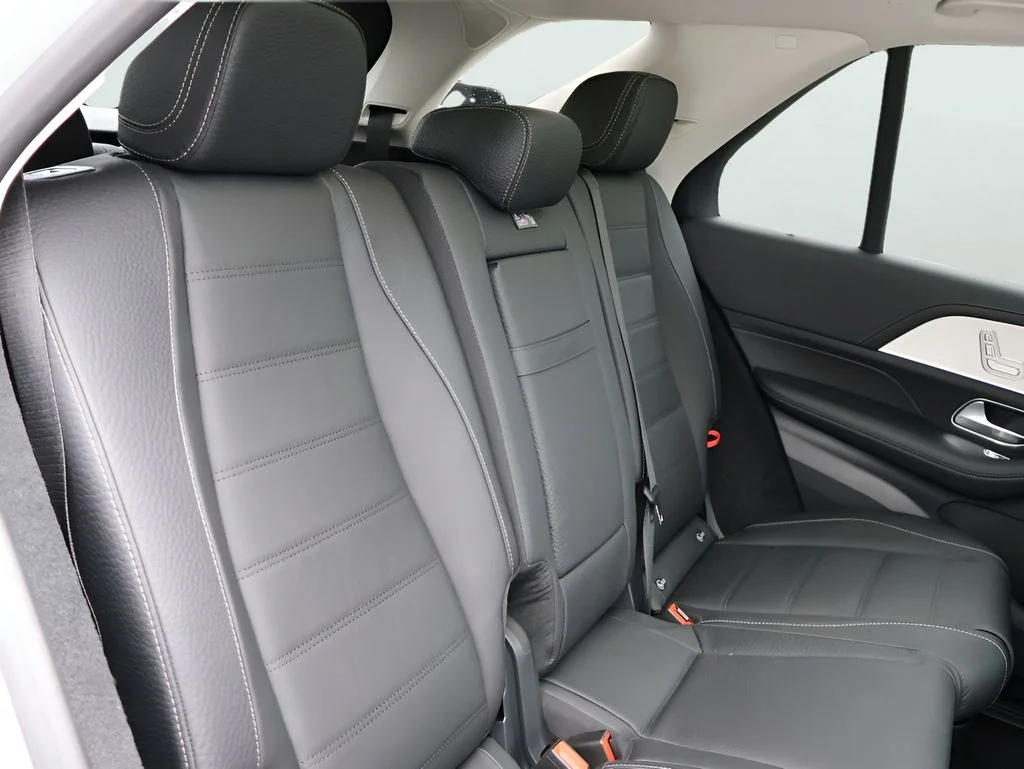 New 2026 MANUFAKTUR Alpine Gray Mercedes-Benz GLE 450 image 12