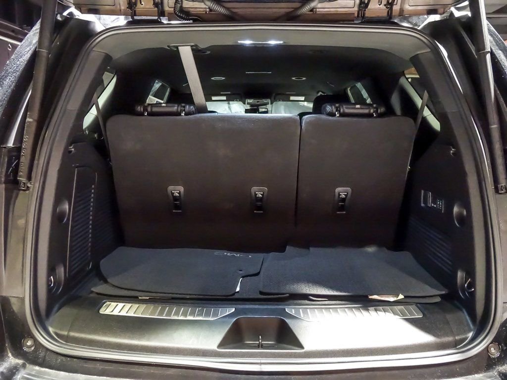 2025 GMC YUKON - Image 29