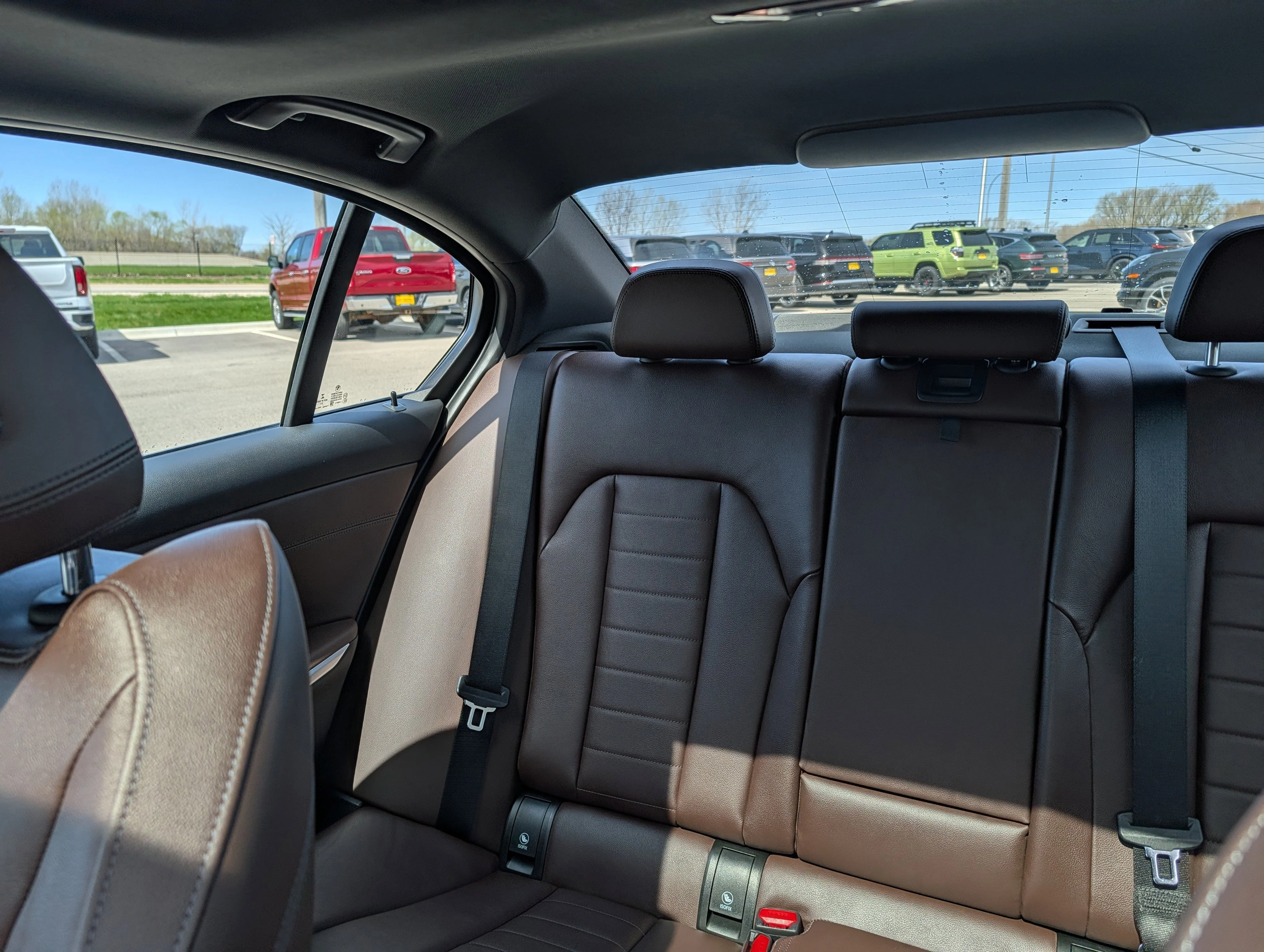 2023 BMW 3 Series 330i - Photo 12