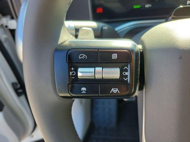 New 2026 Snow White Pearl Hyundai SE image 51